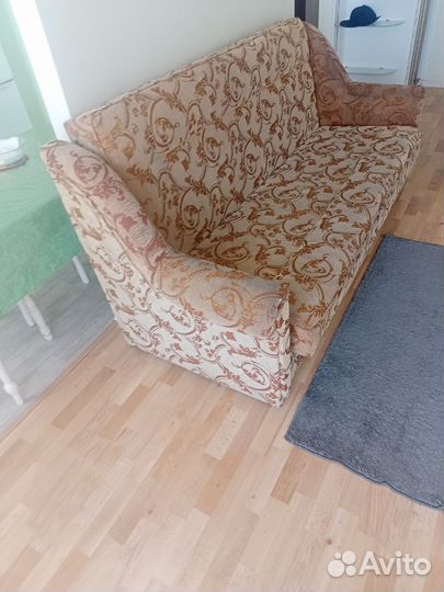 Диван прямой раскладной бу