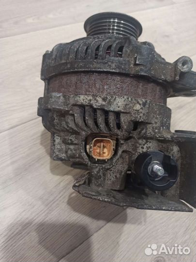 Генератор Honda civic 4d 8