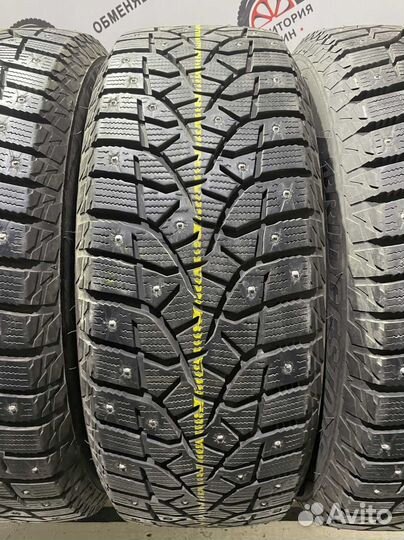 Bridgestone Blizzak Spike-02 225/60 R18 104T