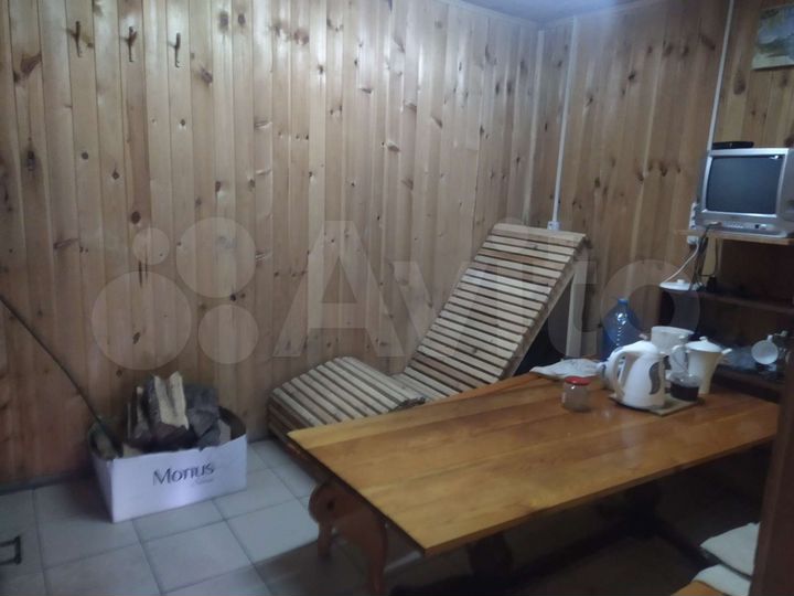 Дом 56,8 м² на участке 12 сот.