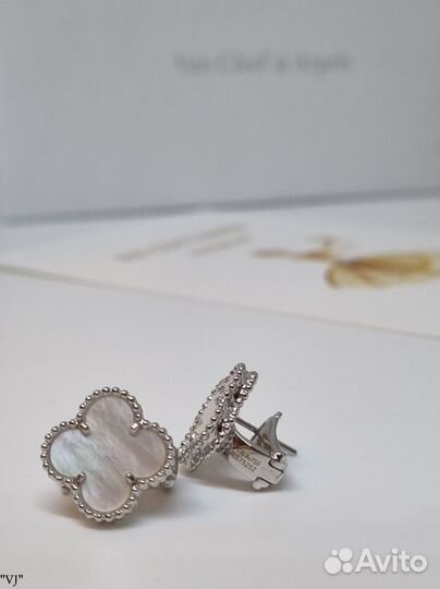 Серьги Van Cleef