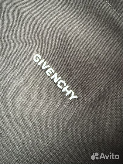 Футболка женская Givenchy