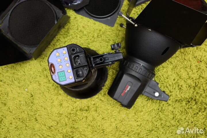 Фотовспышки,студийный свет rekam