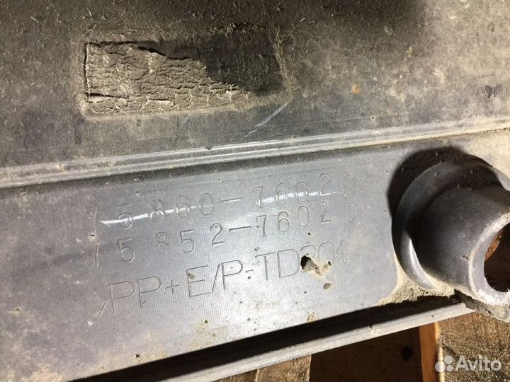 Накладка порога левая Lexus Ct200H 1 До Рестайл