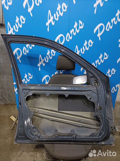 Фольксваген Гольф 4 дверь передняя левая серая