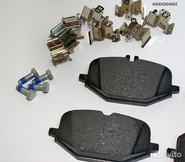 Оригинал Mercedes A0004204002 К-Т колодок торм/зад