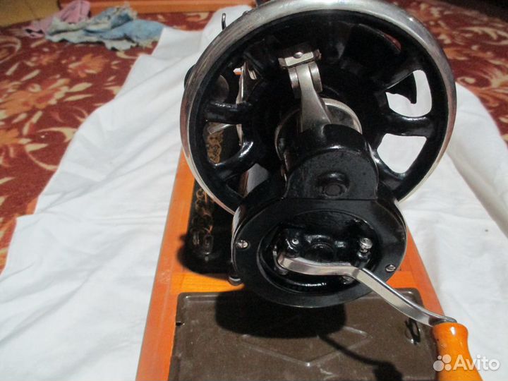 Швейная машина пмз 1953