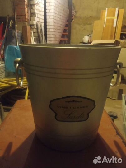 Ведро для шампанского