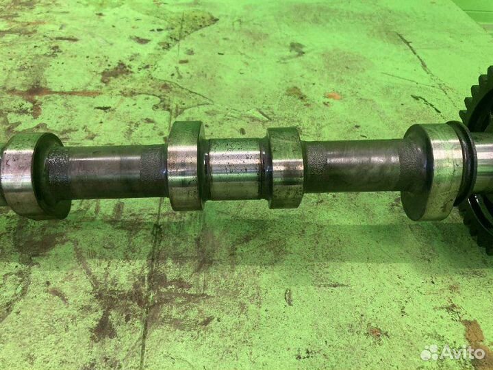 Распредвал MAN TGX