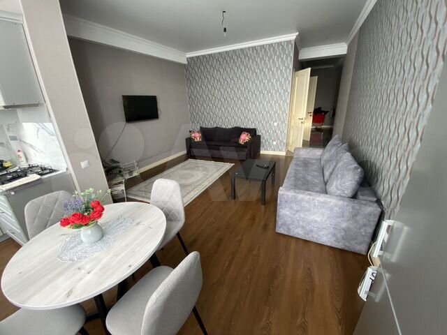 Квартира-студия, 65 м², 6/12 эт.