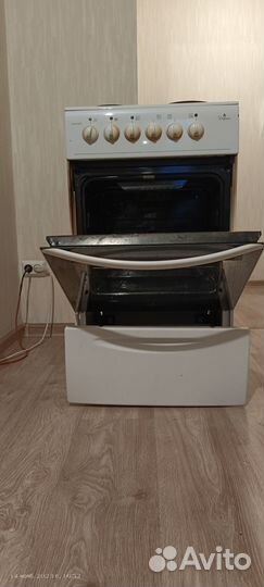 Плита электрическая Darina + с духовым Шкафом