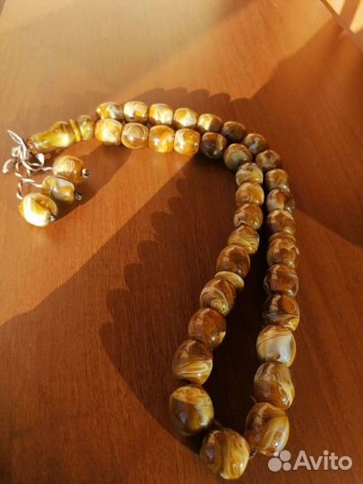 Винтажные бусы-четки люцит и другие