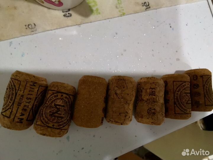 Крышечки и пробки для рукоделия