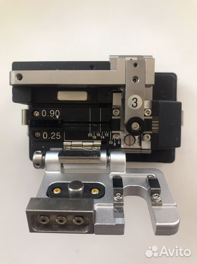 Скалыватель оптического волокна Fujikura CT-07