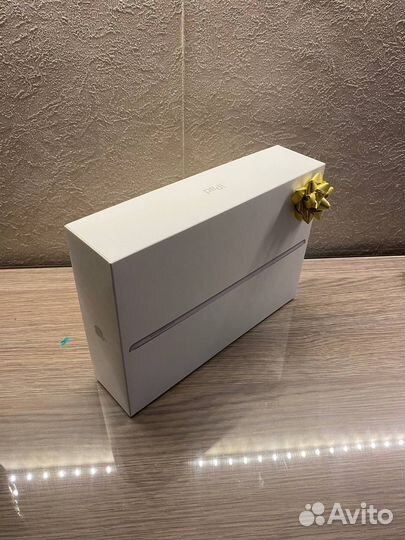 Apple iPad 6-го поколения 2018 Wi-Fi + Cellular