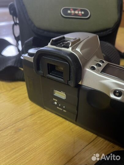 Зеркальный фотоаппарат canon300