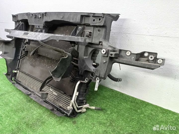 Кассета радиаторов Volkswagen Touareg 2 7P0121201F