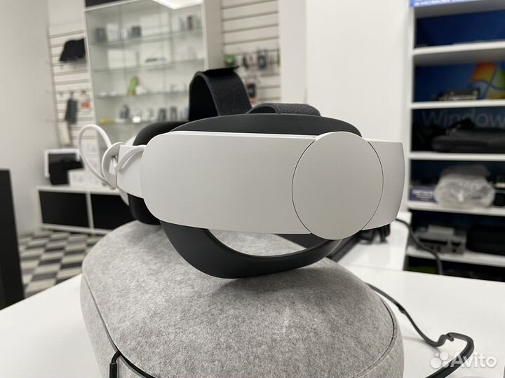 Oculus quest 2 128gb + elit strap + кейс