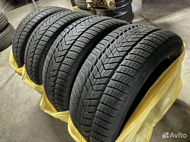 Pirelli Scorpion Winter 265/50 R20 111H