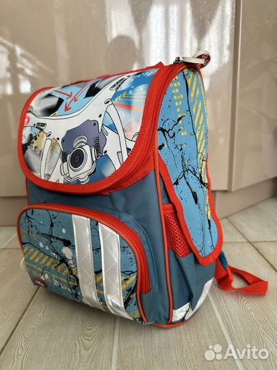 Рюкзак школьный новый