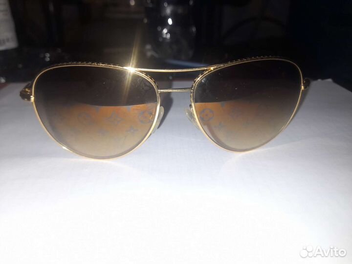 Солнцезащитные Очки Louis Vuitton Gold