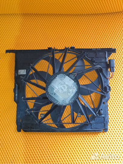 Вентилятор охлаждения В сборе BMW 5 F10