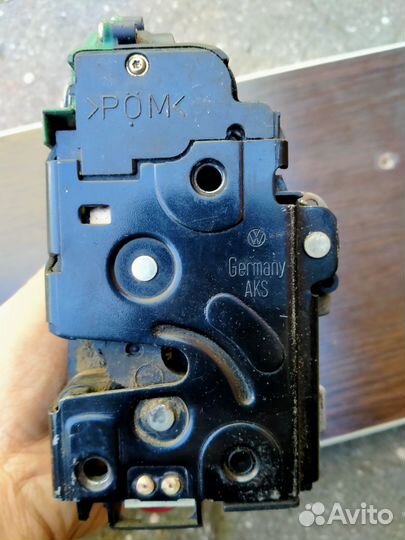 Дверной замок на переднюю дверь Фольксваген