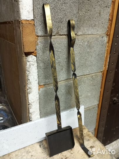 Совок и кочерга