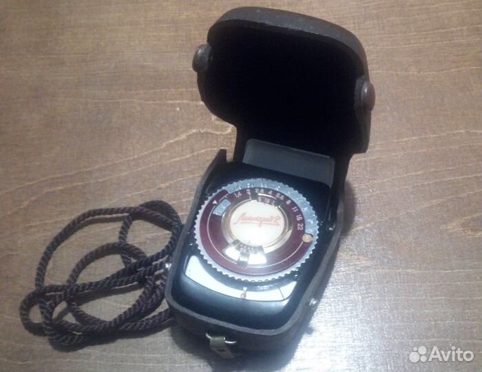 Фотоэкспонометр ленинград-2 СССР винтаж