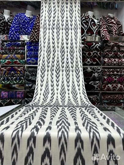 Узбекский хлопковый икат ручного ткачества. Адрас