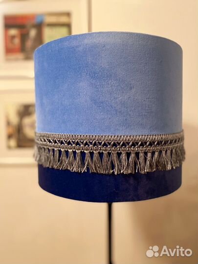 Торшер с абажуром