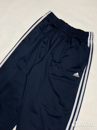 Широкие штаны adidas