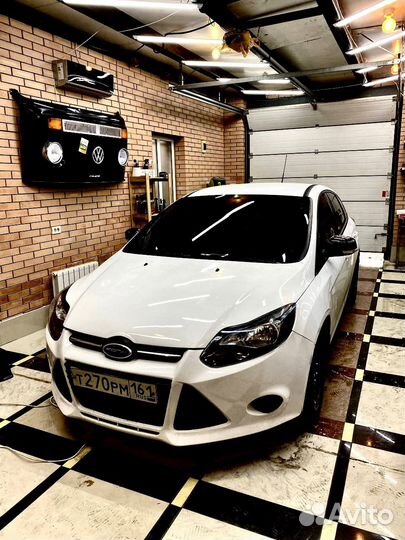 Свой человек, Перегонщик, водитель, помощник