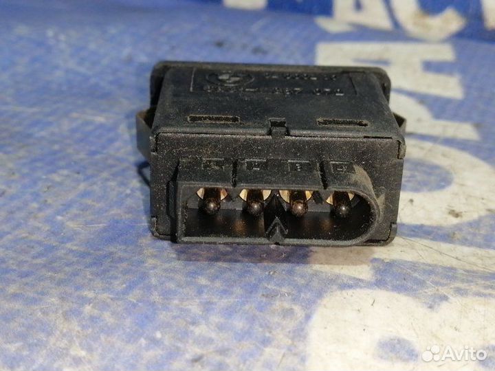 Кнопка корректора фар Bmw E36 седан 1996