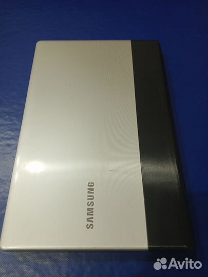 Ноутбук samsung