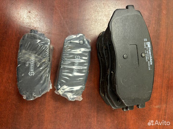 Запчасти :Toyota caldina, Kia karens