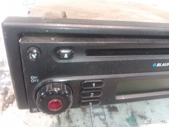 Магнитола Renault Logan I (2004—2009)