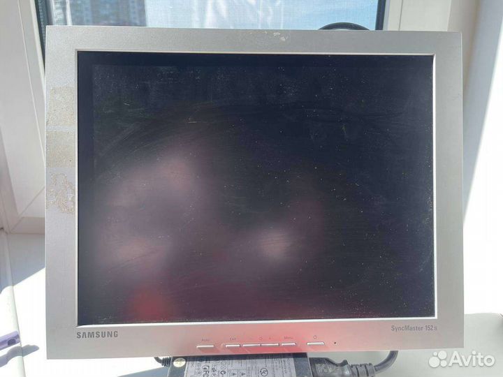 Монитор Samsung syncmaster 152s