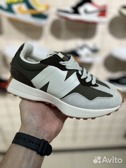 Кроссовки NB 327