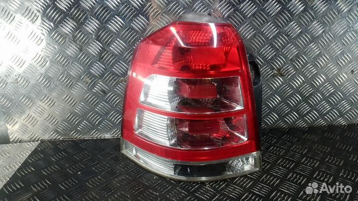 Фонарь задний левый Opel Zafira B