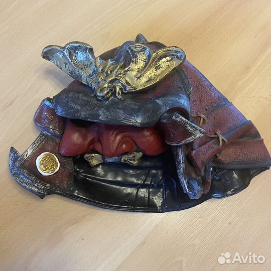 Резиновый шлем