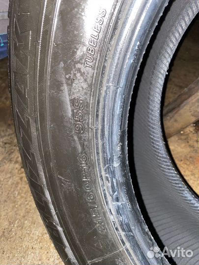 Bridgestone Blizzak Revo GZ 215/60 R16 95S