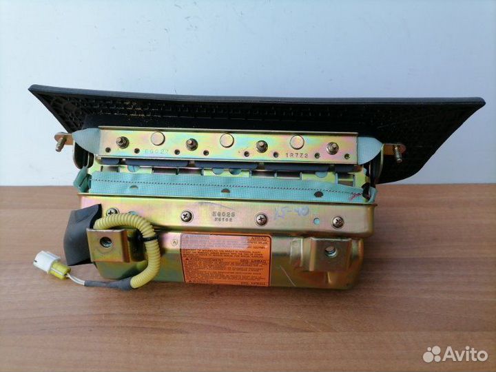 Подушка пассажира Ниссан Альмера Н15 Almera N15