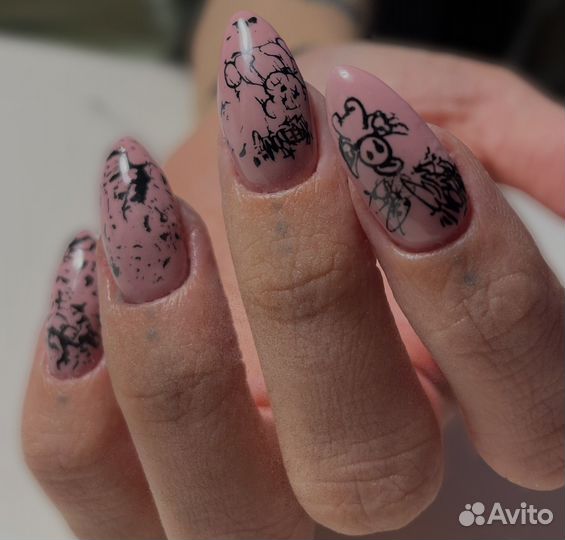 Маникюр на дому