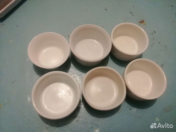 Блюдце/чашка/салфетница/сахарница/чайник/специи