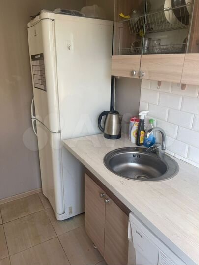 2-к. квартира, 42 м², 2/4 эт.