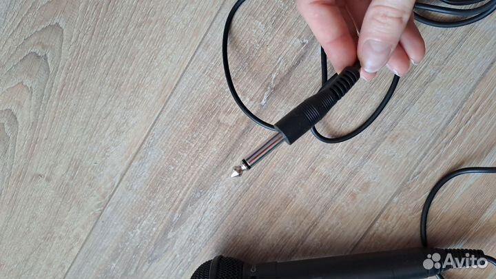 Микрофон для караоке Lg