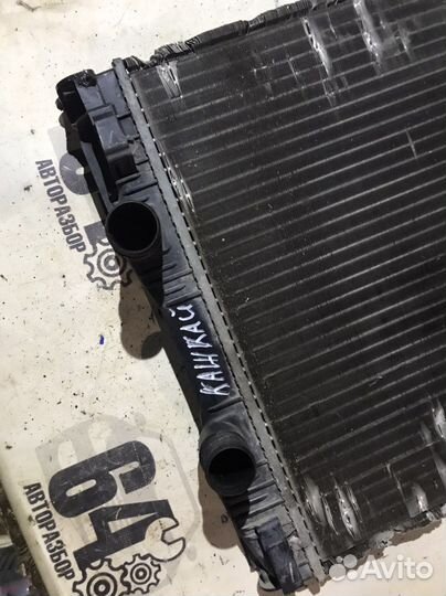 Радиатор охлаждения двс дефект Nissan Qashqai j10