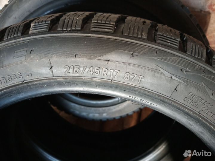 Toyo Observe G3-Ice 215/45 R17