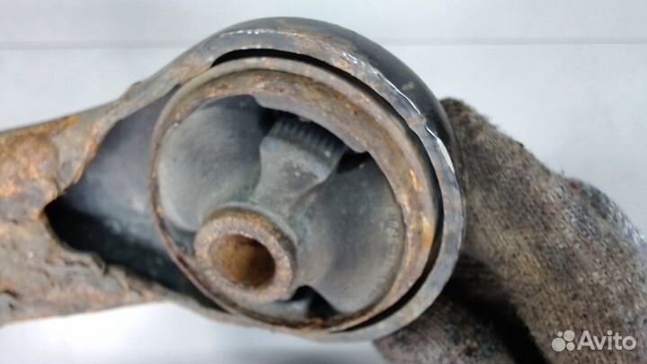 Рычаг подвески Toyota Corolla Verso, 2008